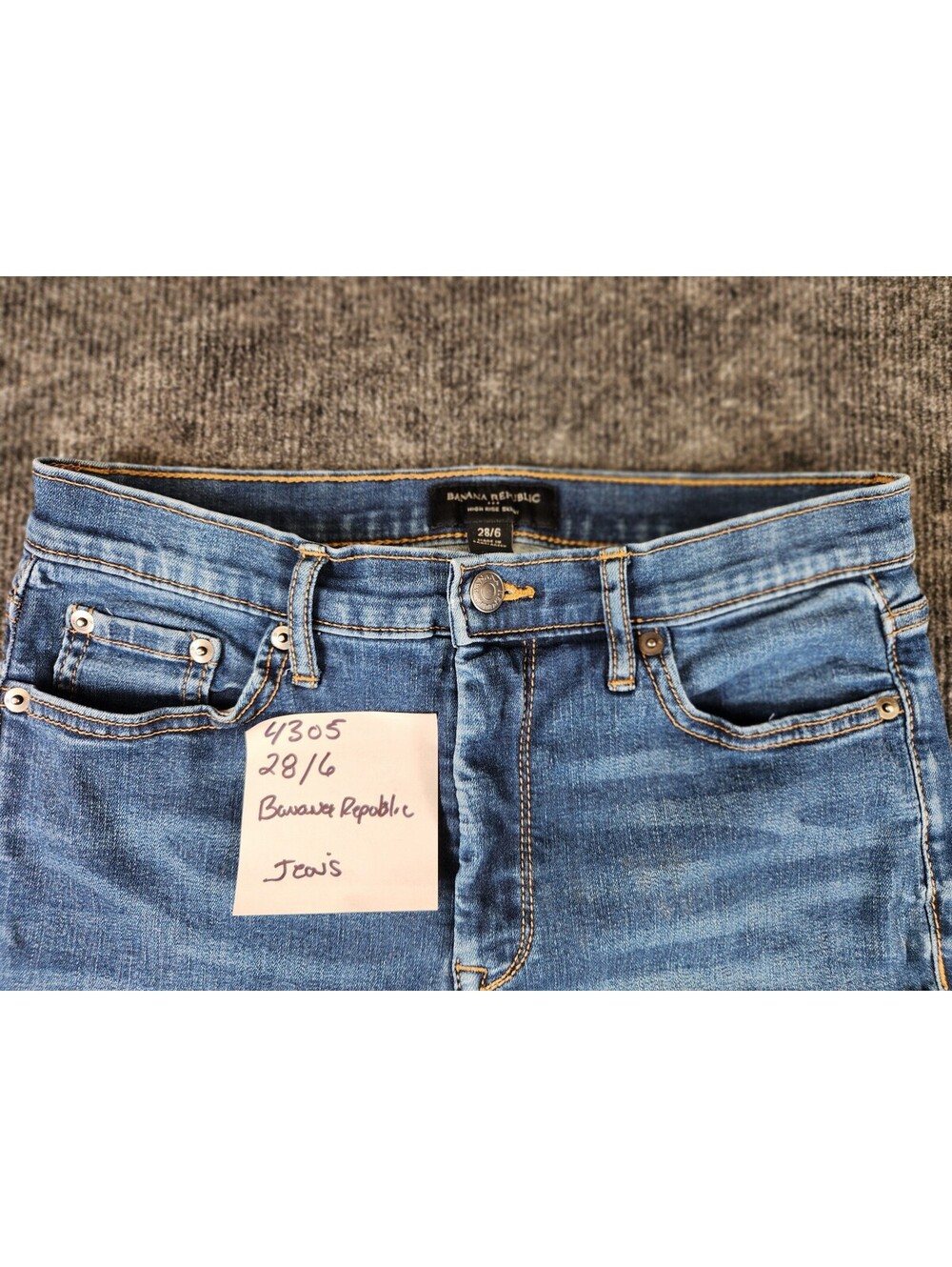 Banana Republic High-Rise Blue Denim Jeans Size 28/6 - Excellent Condition